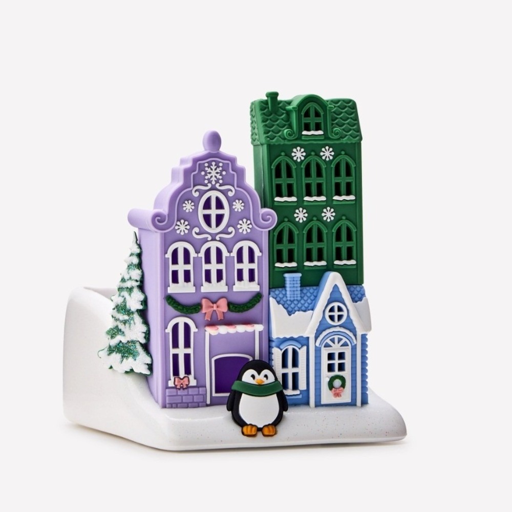 Bath & Body Works Christmas Winter Village Light Up Soap Holder Penguin Snowy